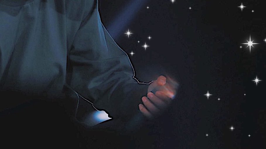 gfcvmin's tweet photo. 🌙✨ https://t.co/6qCesv5Zm9
