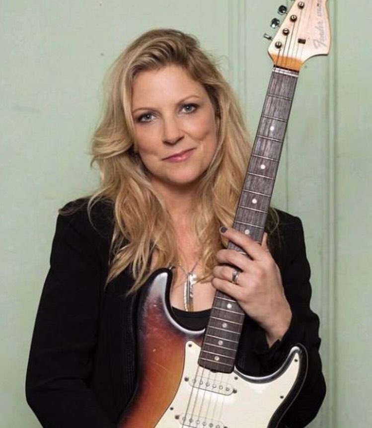 Happy Birthday Susan Tedeschi ! 