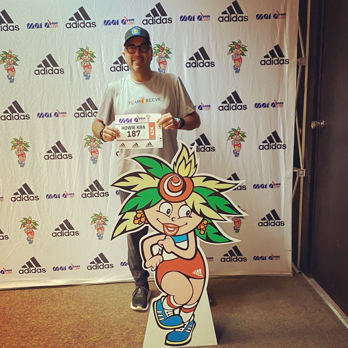 HowieDoinItLLC's tweet photo. Got my number for the #HavanaMarathon
#runner #marathon #travel #race #havana #cuba #athlete #training #adidas #entrepreneur #adventure #fast #goodluck #number187 #racer #wishmeluck #LetsGo #support #community #howiedoinit https://t.co/LRkwknzLc7