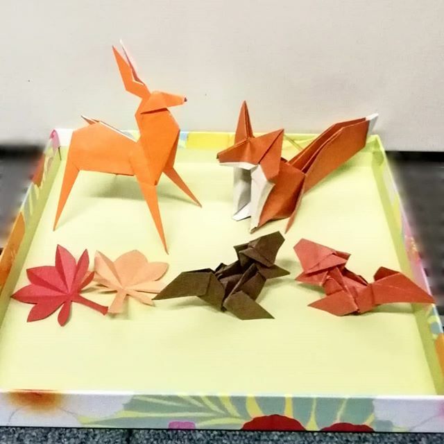 Yokkie 秋の動物たち シカとモミジは いろんなとこに折り方が出ていてオリジナルはよくわからず キツネはjo Nakashimaさんのyoutube リスはフチモトムネジさんのおりがみペットパークから Origami 秋の動物たち T Co 87ueryjaqh T Yokkie 秋の動物たち シカとモミジは いろんなとこに折り方が出ていてオリジナルはよくわからず キツネはjo Nakashimaさんのyoutube リスはフチモトムネジさんのおりがみペットパークから Origami 秋の動物たち T Co 87ueryjaqh T