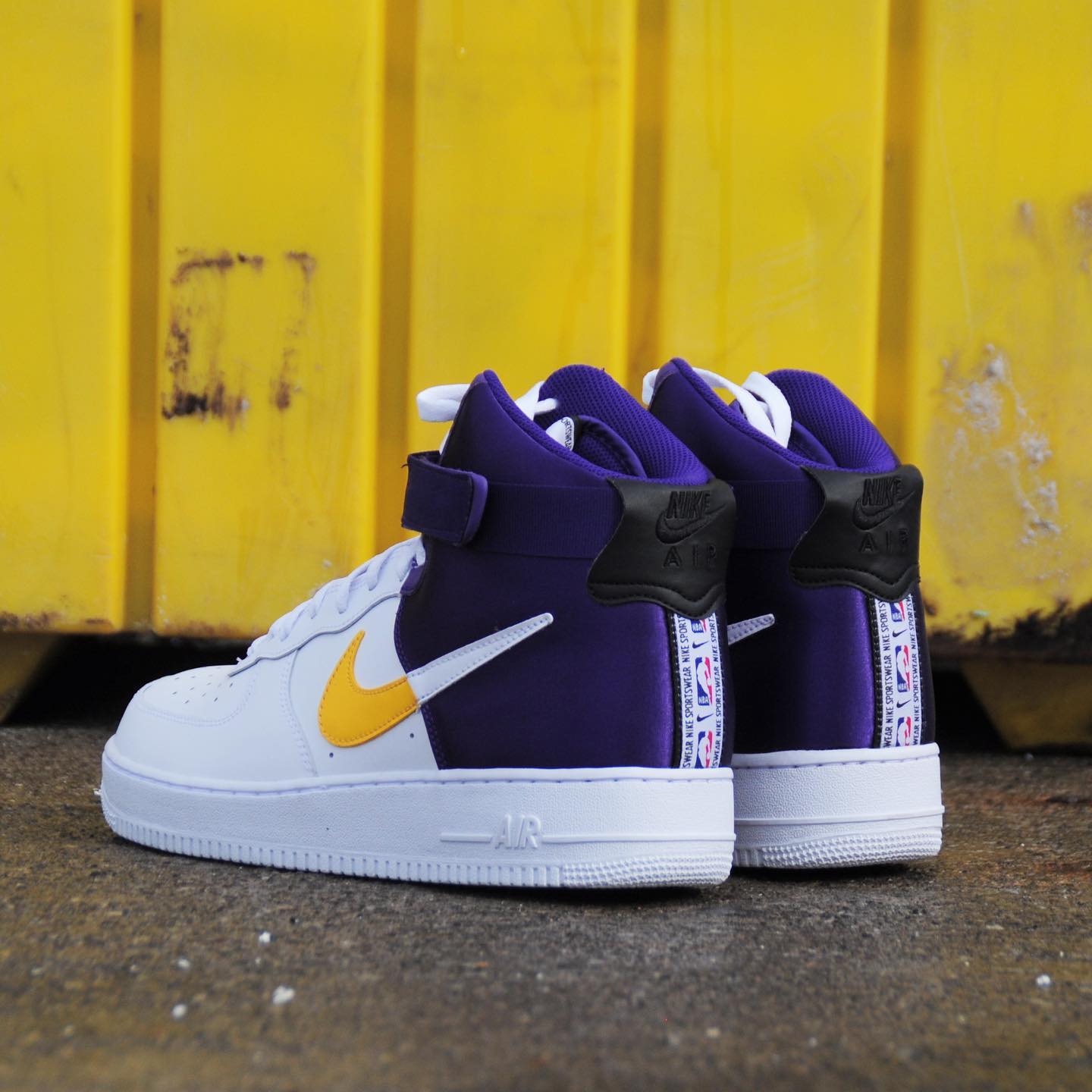 Lakers air force 1 high cheap top