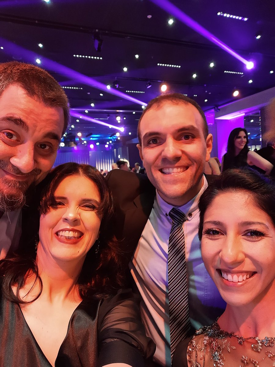 Previa #MartinFierroDeRadio2019 con la hermosa <a href="/RominaCasanova/">Romina Casanova</a> <a href="/guillebidondo/">Guille Bidondo</a> y mi ♥️ <a href="/soyseis/">Eduardo seisdedos</a>