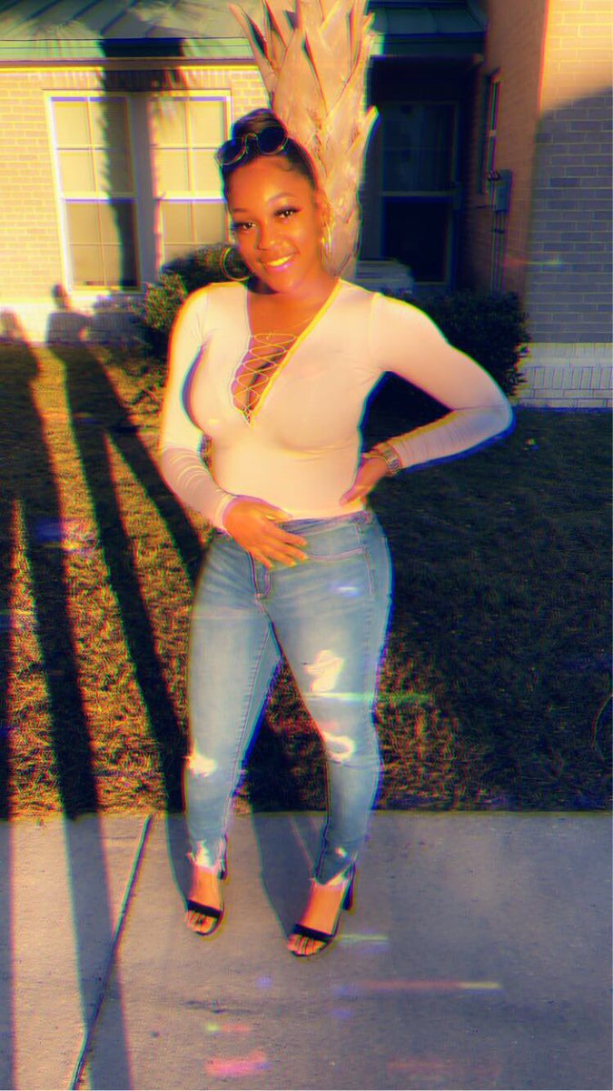 tavari_'s tweet photo. first hbcu homecoming was cool #DUHC19 https://t.co/IWbDHFY5Eu