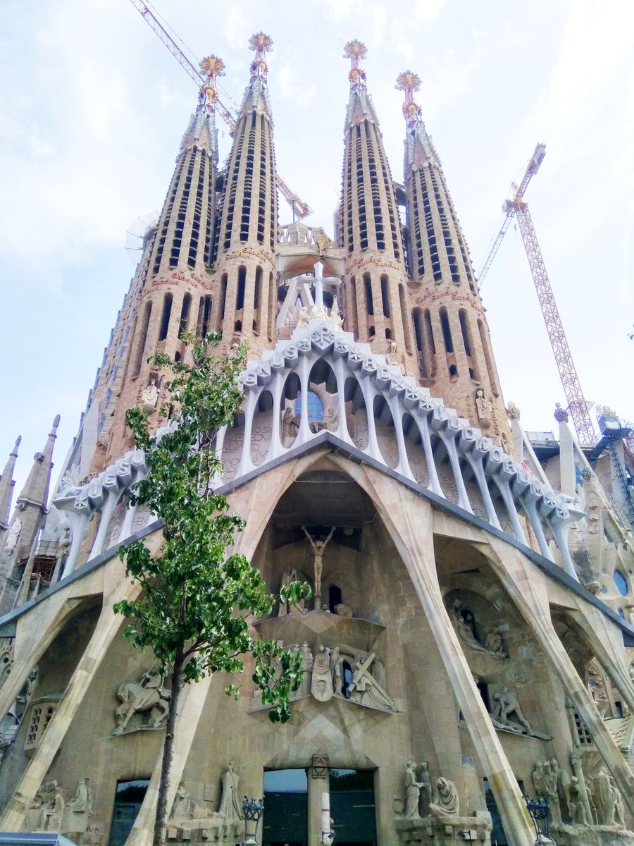 Plas3D's tweet image. Sagrada Familia model by @LDIbarra is stunning!  #plas3d #sagradafamilia #miniworld3d #Barcelona #woodpla