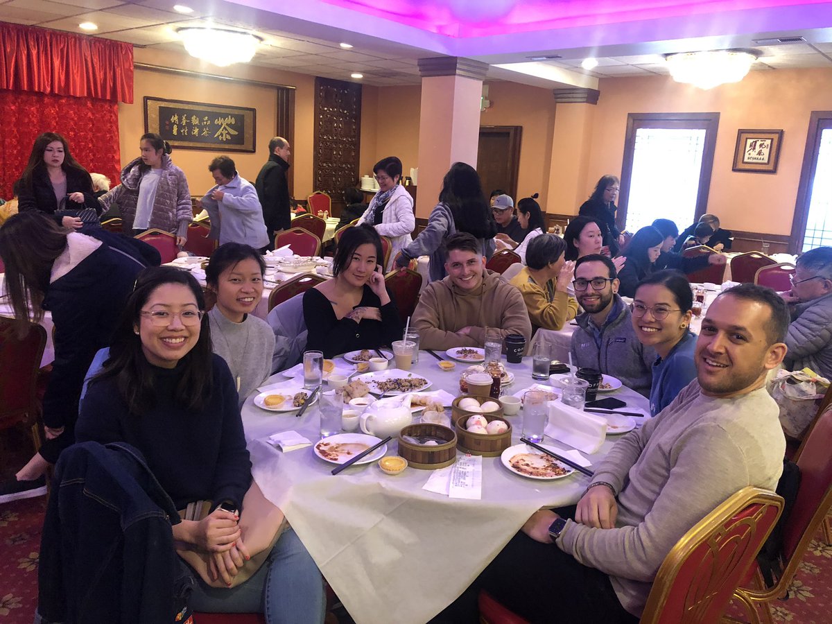 Day1DesignClub's tweet image. D1D goes out for dim sum 🥟 A few of the topics discussed this time around: design interview processes, scaling thoughtfully from 1 to a few designers, and new teen terms (sksksk??). Thanks for joining!