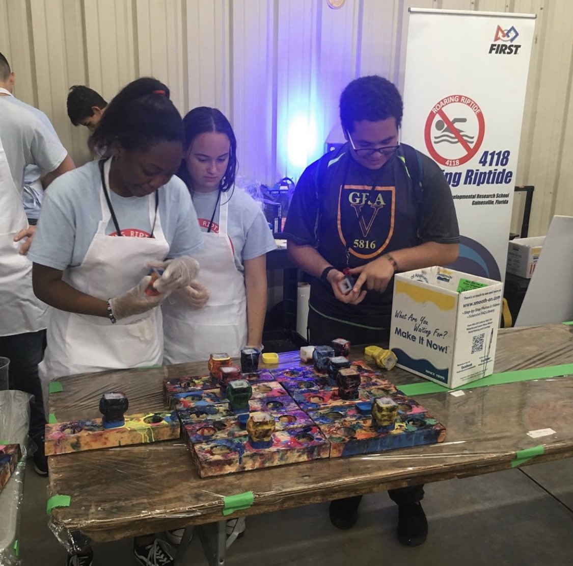 FRCRiptide4118's tweet photo. Day 1 of #OrlandoMakerFaire complete! #MakeAButton and #MoldAMakey were both awesome! Thanks to @frc5816 for helping get our team ready roll with Mold A Makey before the event and for the support during the event! #thankful #coopertition @OrlMakerFaire https://t.co/s2BZcizTS3