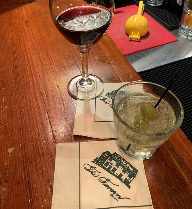 Anniversary night drinks at the oldest bar in Virginia. Formerly a Civil War Hospital, post office, bank, barber shop, etc. #tavern ift.tt/36LsftP