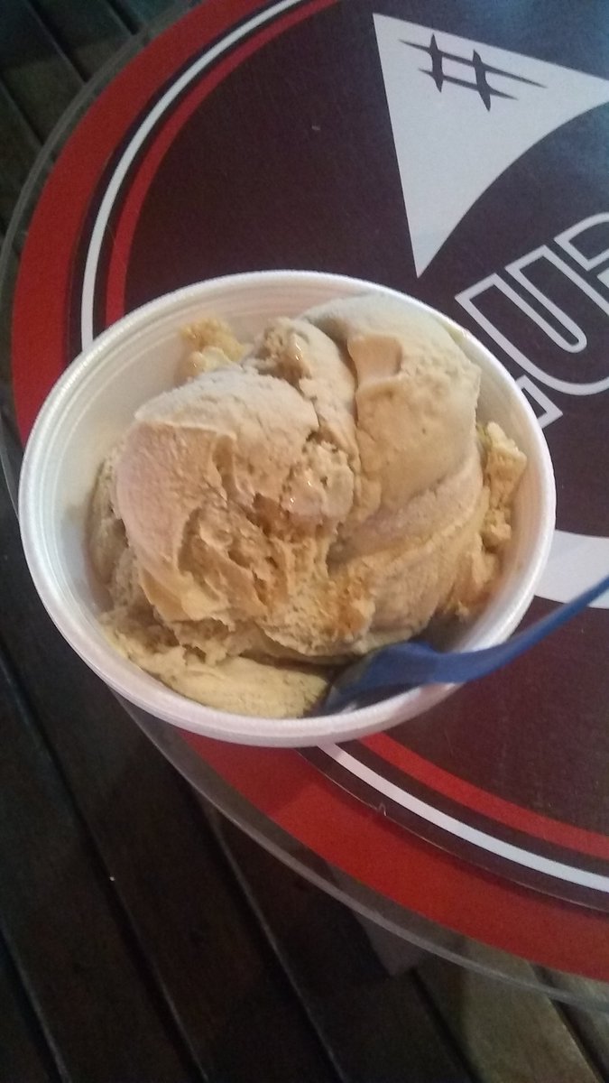 FedeGC5's tweet image. Dios existe, y es cordobés! #helado de #FernetConCoca