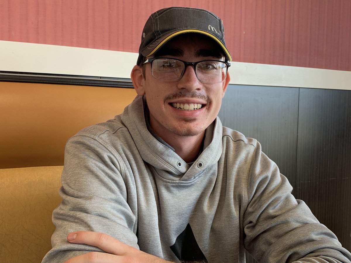 MonfortVorhees's tweet photo. He's a Junior at Wright State University Lake Campus with a future goal of pursuing a degree in Water Quality Management, and at the same time he is sharing his free time at your #MinsterMcD. #ArchwaysToOpportunity #ImLovinIt #MonfortVorhees https://t.co/ksZ7CFzQh1