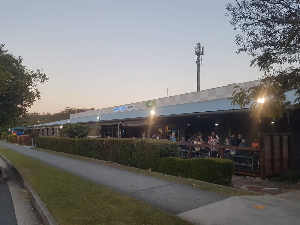  #PubCrawl: The last post from my recent Queensland adventure is the Pacific Pines Tavern.A relatively new suburban pub with a design that allows you to enjoy the beautiful Gold Coast weather. The meals were standard pub fare and the service friendly, with a great sports bar.