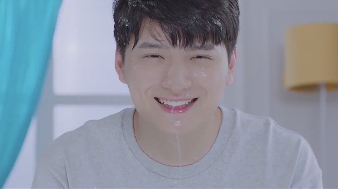 papayangpaomian's tweet photo. 帅皮皮，想抱回家❤️
#MereMegu
#MereMeguxKrist
@kristtps https://t.co/cfBWnXalvv