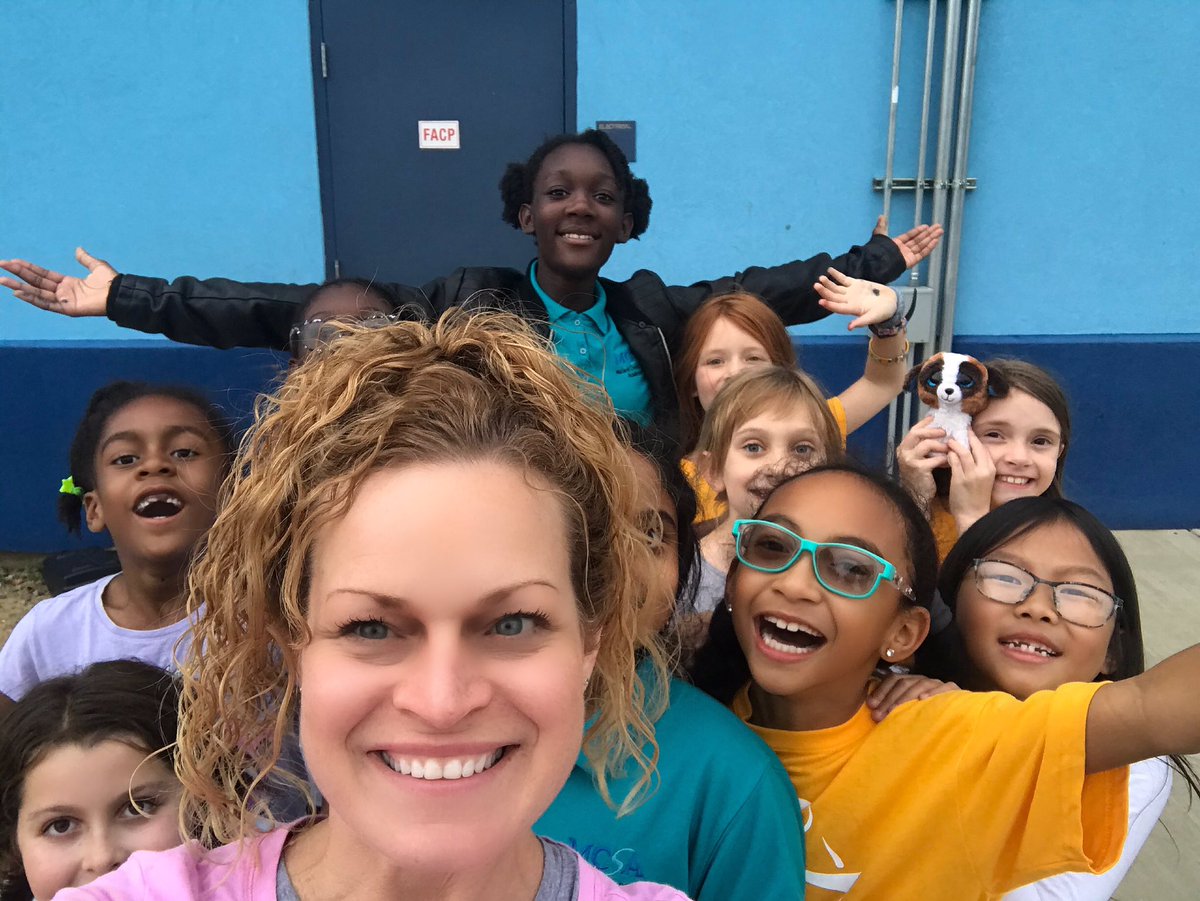 erika17275334's tweet photo. #MCSAtitans #girlsontherun https://t.co/OLv9HtHWGP