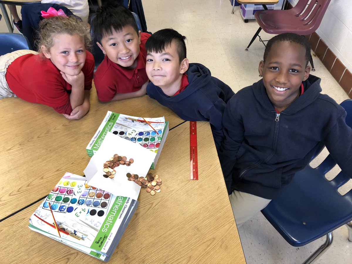 MrsAprilPowell's tweet photo. We have had the best time exploring bridge making and what makes them strong. Thank you @MysterySci for the engaging lesson. One group’s bridge held 100 pennies. @Ngdavisbobcats #iadorethesmiles #futureengineers https://t.co/SUtsPfoRs8