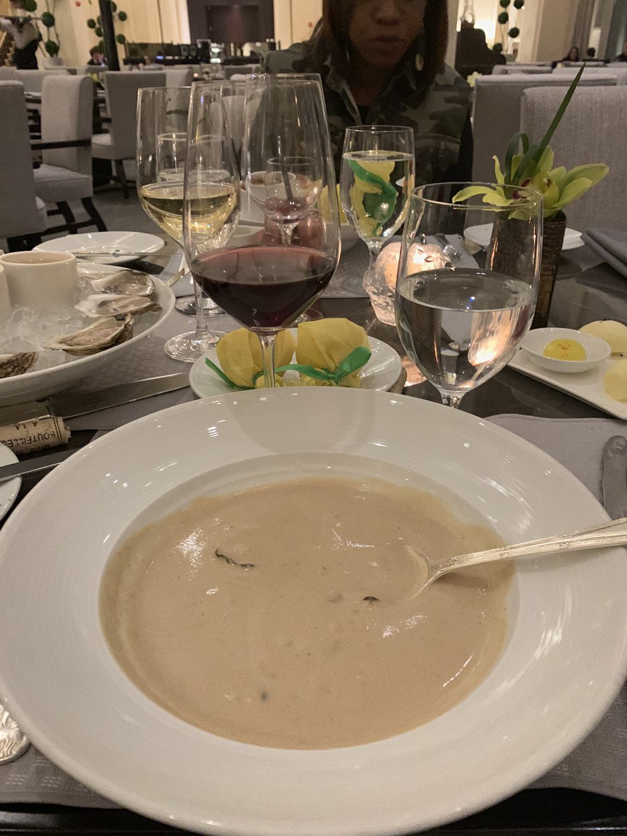 vkurup42's tweet photo. One of the perks of being at #yale anesthesia, good food, good friends #SEA19Fall #saaapm19 @DrDonnaT https://t.co/0XAWFImqmE