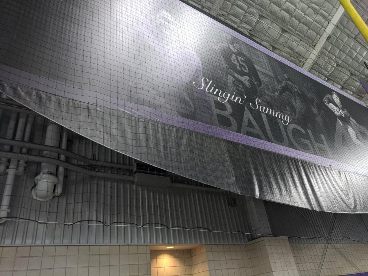 WillMinor09's tweet image. #NettingPros #netcommanders Designs, Fabricates &amp;amp; Installs Custom #Backstops #BattingCages #BarrierNetting #Scoreboard #Netting #DugoutRailNetting #WallPadding #Windscreen &amp;amp; more ⚾🥎🏟️🏈⛳🏀🎾🏐🥅🥍. 🔥We are Improving Programs One Facility at a Time🔥.

📧 info@nettingpros.com