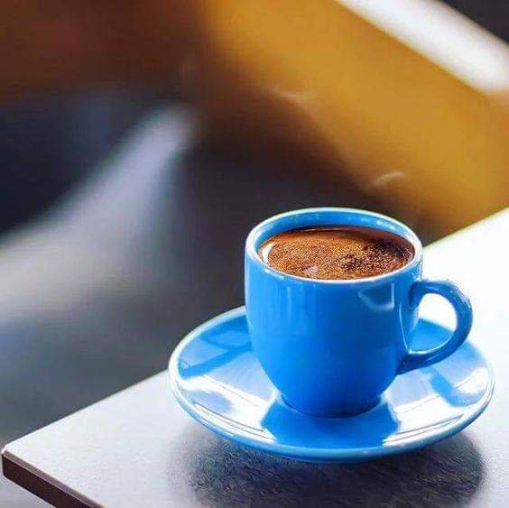 걱정하고
힘들어 하고

불평하고
괴로워 하고

원망하고
좌절하고

비난하고
미워하고...

그렇게 살 인생이 아니다

감사하고
기뻐하고
즐거워 하고
행복하게 살아가는데

당신에게 주어진 삶의 목적이다