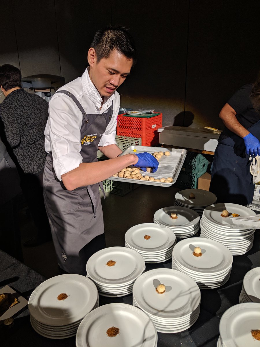 Chef <a href="/chefmnop/">Michel Nop</a> of Buffo’s dish, foie gras "cremeux" ft. sea urchin meringue, sidestripe shrimp  
🍷@CulminaWinery 2018 Unicus Grüner Veltliner
#GreatKitchenParty