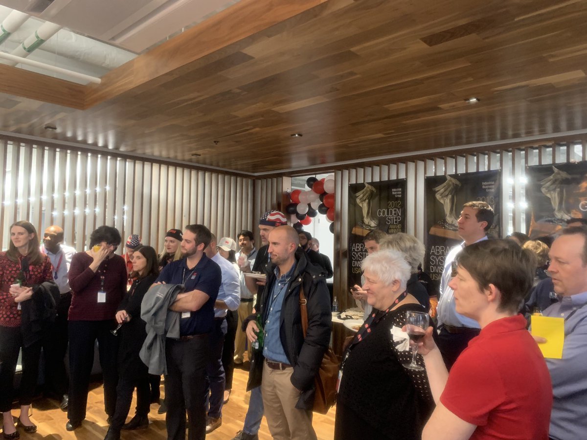 1DebaratiSen's tweet photo. 10th anniversary celebrations for our incredible #CubitronII Brand kicked off with a Spirit Day recognizing @3M #Abrasives Alumni n current team, story telling, lots of laughs and getting ready for a strong 2020! https://t.co/GUYKxVzygz