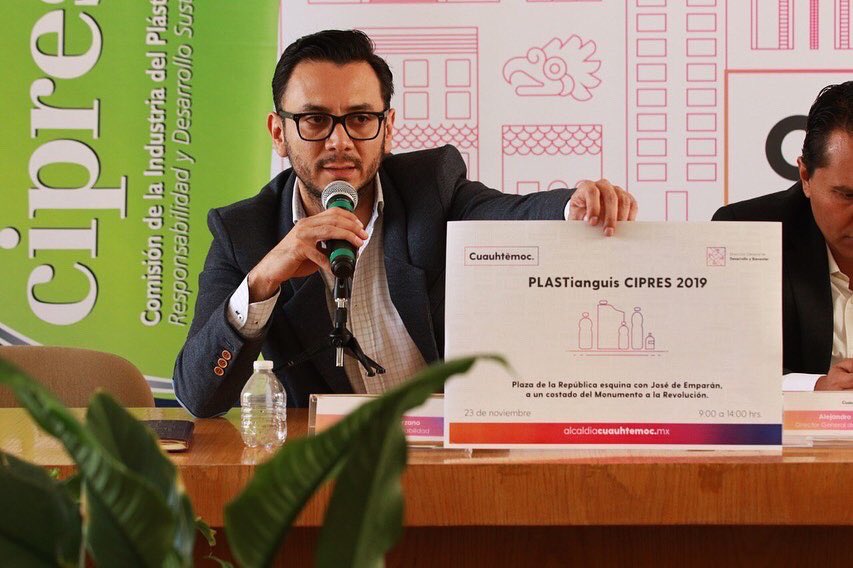 Anunciamos la tercera edición del #PLASTianguis2019 que se realizará el próximo 23 de noviembre, #EnEquipo con <a href="/ANIQuimica/">ANIQ</a>.
En la #AlcaldíaCuauhtémoc fomentamos el reciclaje y la disposición adecuada de los residuos plásticos. 

¡Los esperamos de 9 a 14 hrs! 

#PonerElEjemplo