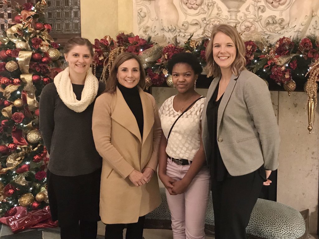 100(+) Women Who Care MKE tweet media