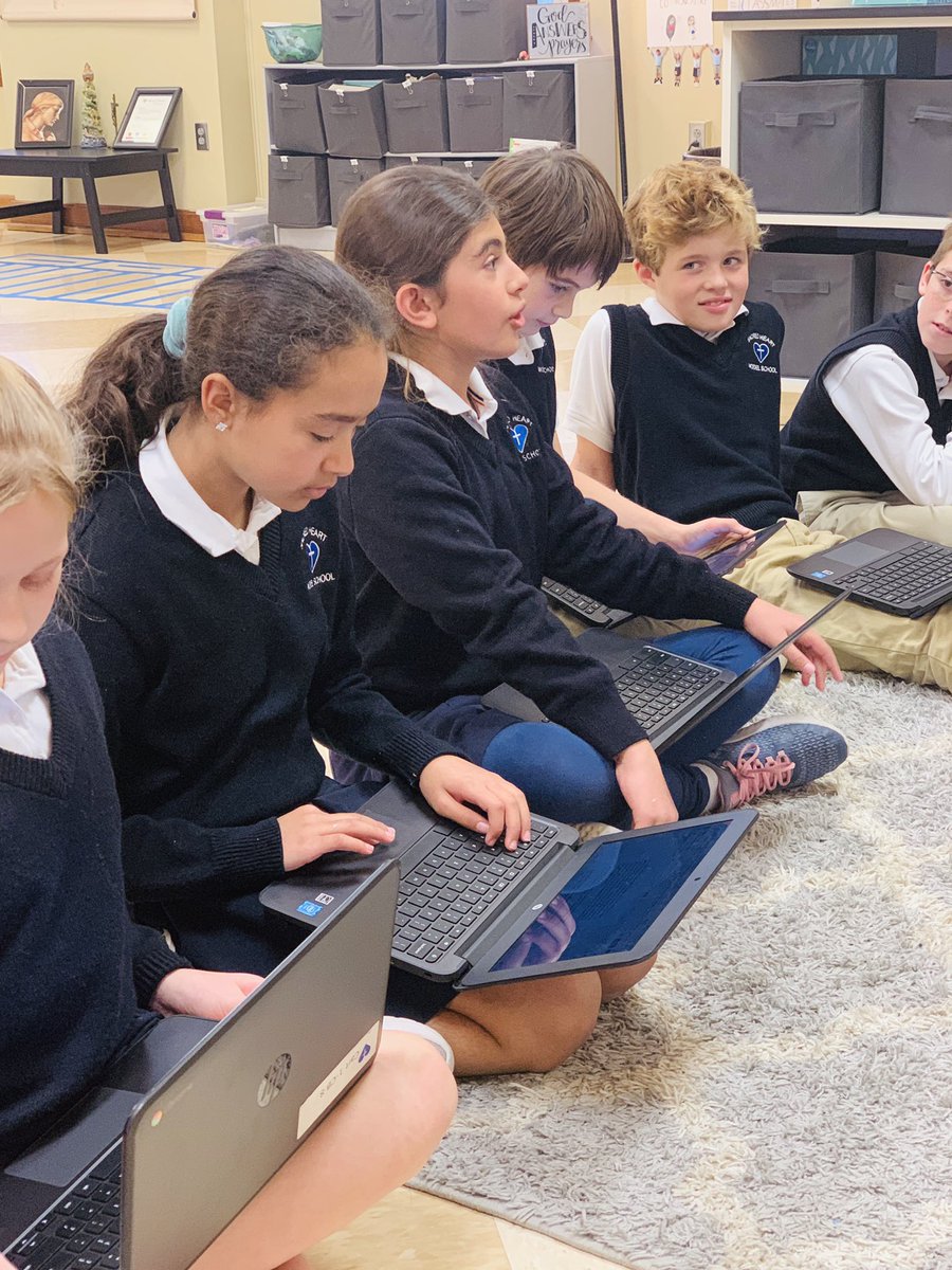 Shircliff_SHMS's tweet photo. Working on our key concept, perspective. Today students participated in a debate and respected other people’s opinions. I was so proud of these leaders! @SHMSlouisville #level5leaders https://t.co/R9WT0jeWXo