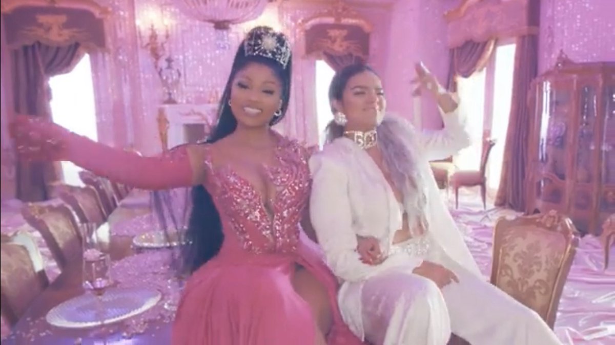 minajtinz's tweet image. I’m in love with this new friendship 💞 #Tusa #KarolGxNickiMinaj