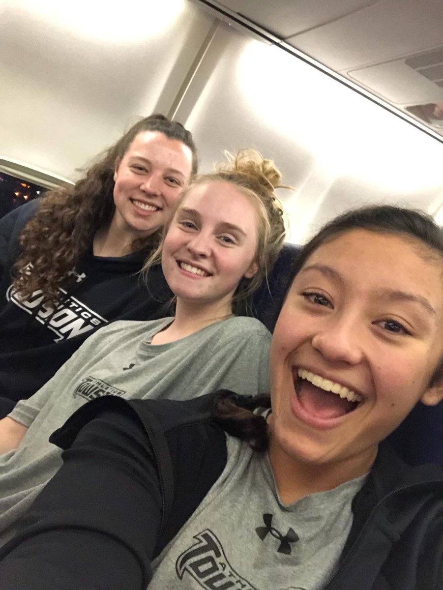 Towson_VB's tweet photo. Heading to the Carolinas with @SouthwestAir for two @CAASports matches this weekend!

🐯🦀🛫🛬🌙🌴

#UnitedWeRoar | #NCAAVB https://t.co/DCvE7sMuoq
