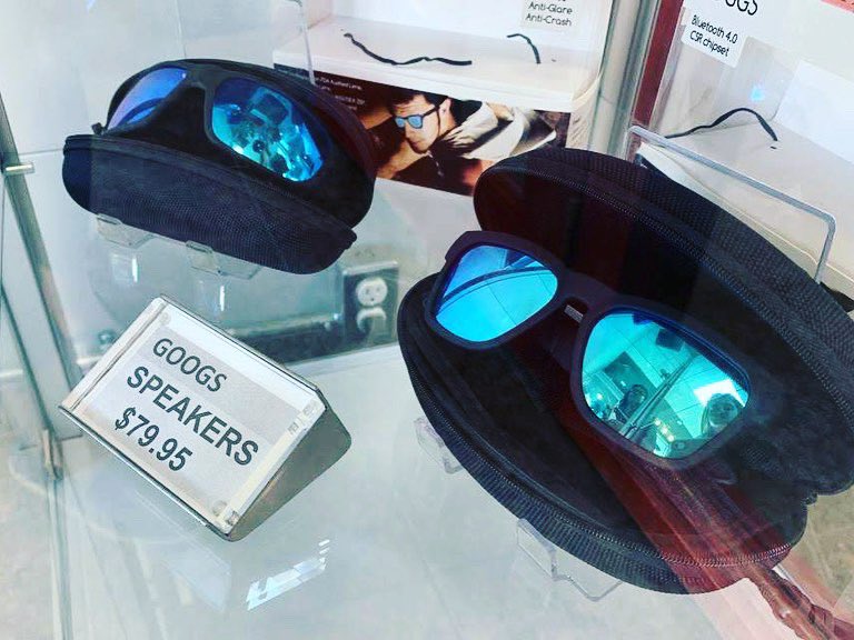 Look at how cool and unique these speakers are from Mobiles &amp; More.
•
📍2660 Islington Avenue 
________________________________ 
#albionisbia #albion #islington #speakers #soccer #basketball #baseball #loud #music #electronic #toronto #thursday