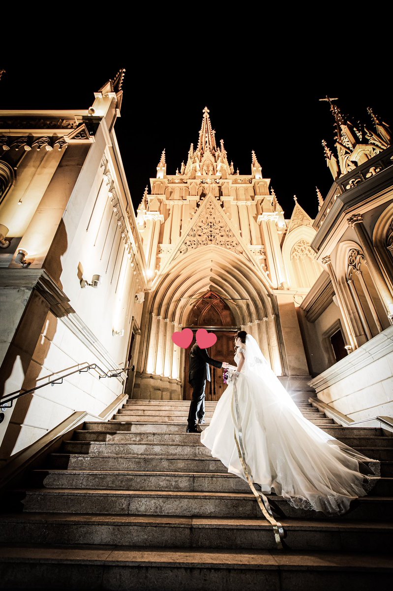 Shiori 先日無事に結婚式を終えました 宝塚要素を取り入れたところは しゃんしゃん風ブーケ ウェルカムボード 2次会のクイズの解答用紙には返信写真のアナザーショット 曲は出来るだけ宝塚 2次会の入場はエキサイター お見送りはさようなら