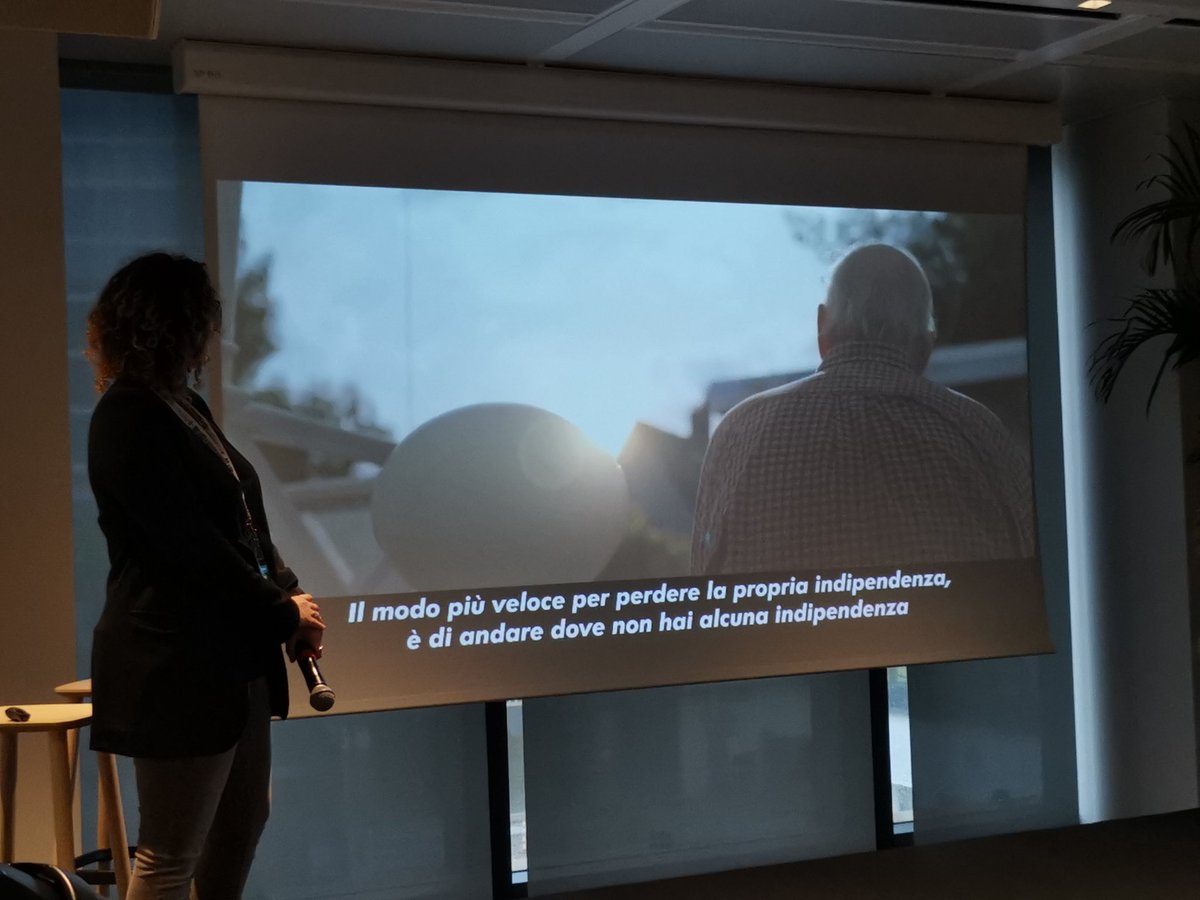 "Le nuove tecnologie devono essere utili, e in grado di rendere indipendenti le persone". Il settore #Health è quello in cui si sta facendo #innovazione rispondendo alle esigenze delle persone
<a href="/cripozzi81/">Cristina Pozzi</a>

#BPioneers #SMAhackathon #ad