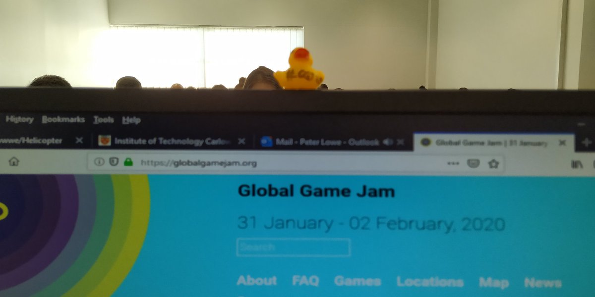 Peter Lowe tweet media