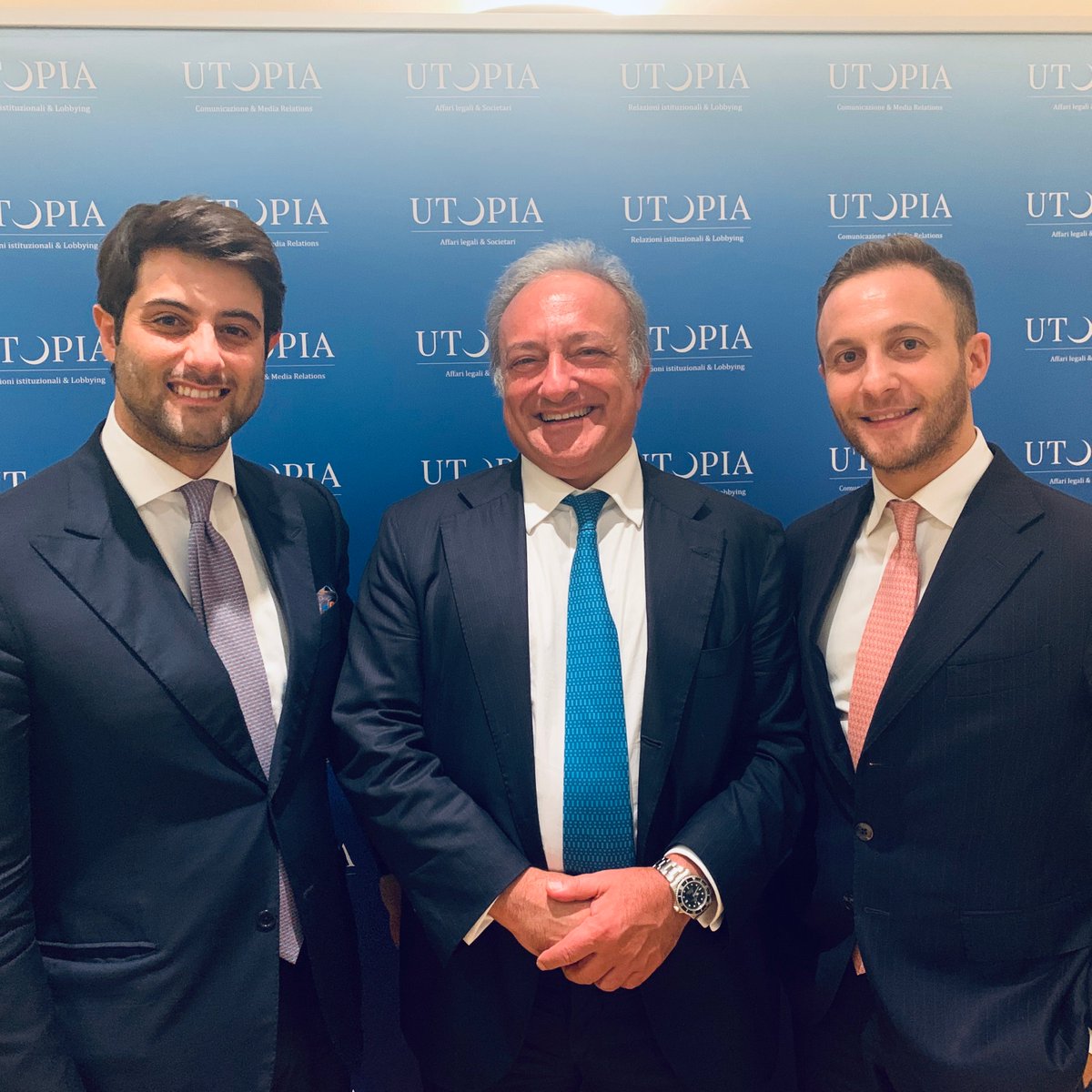 Utopia_lab's tweet photo. #Mobilità e #infrastrutture sono due elementi cardine per la #competitività del Paese e per il suo sviluppo. 
Ne abbiamo discusso durante la tavola rotonda #ATuperTu con il Sottosegretario di Stato al Ministero delle Infrastrutture e dei Trasporti @s_margiotta. https://t.co/ipnhrN9kMu
