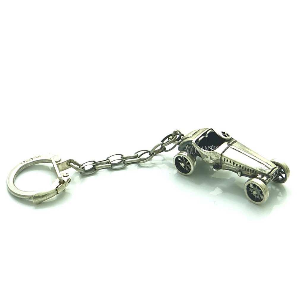 Mosantique's tweet image. Брелок "Гоночный автомобиль" / ... 
mosantique.ru/kupit/miniatyu…
#Антикварное_серебро_925_пробы #Серебряный_брелок