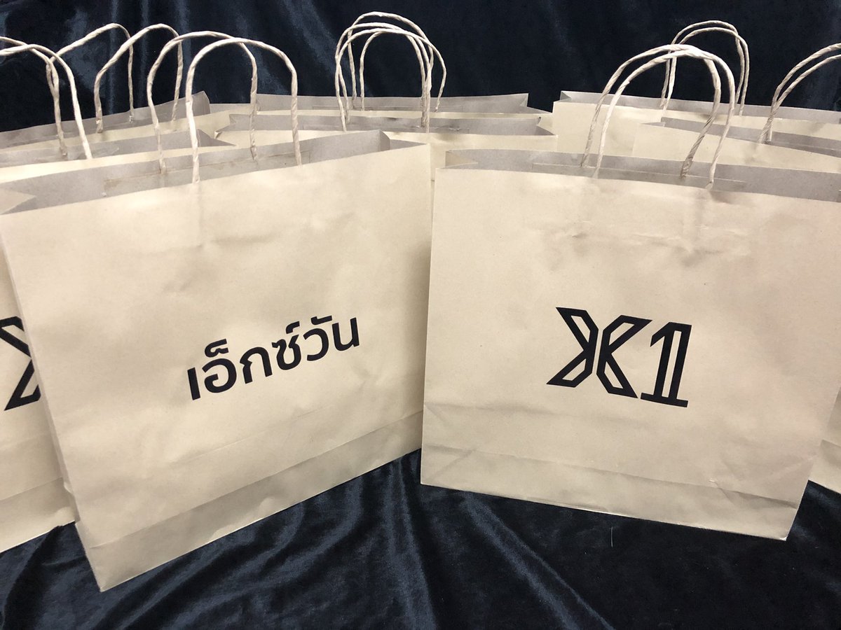 บูธ 13 มาอุดหนุนกันได้นะคะ
📍หมอนใบละ 50 บาท
📍กระเป๋าใบละ 80 บาท
📍รูปfanart ใบละ 25 ซื้อ 4 ฟรี 1 
ซื้อครบ 100 บาทมีถุงกระดาษแถมให้ด้วยจ้า *มีจำนวนจำกัด* 
#X1FAIR <a href="/x1fair/">X1 FAIR</a> 
.
.
#ตลาดนัดX1 #ตลาดนัดXONE #ตลาดนัดproducex101