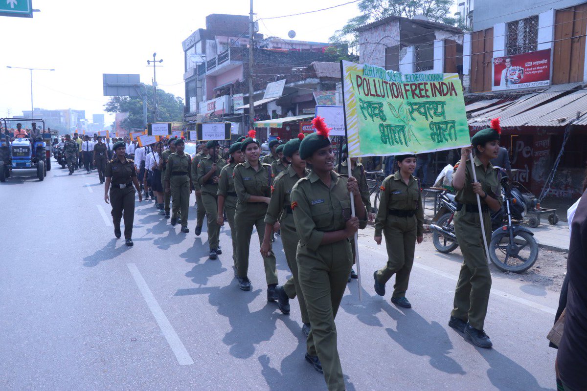 Himanshu__23's tweet image. DPS Eldeco Lucknow students and NCC cadets organized a awareness Campaign on Pollution Free Indian.
#pollutionissues #Naturals 
@sudhirchaudhary @myogiadityanath @UPGovt @narendramodi @News18UP @awasthis @sardanarohit @anjanaomkashyap 
#Save_Environment 🙏🙏🙏