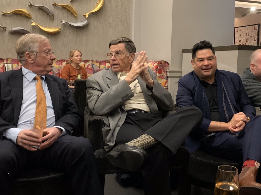 13th #gursmasterclass 2019 #UCLH eavesdropping on discussion of 2 greats of #GURS Prof Tony Mundy and Prof Gerald Jordan <a href="/ISORU1/">ISORU</a> <a href="/SocietyGURS/">GURS</a>