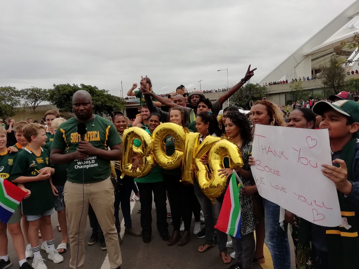 Green and gold is the Colour of the day here at the iconic Moses Mabhida Stadium where thousands of supporters have come out to see the 2019 rugby world cup winners.. #SpringboksChampions #sabcnews #sabckzn #TrophyTour #BoksTrophyTour #StrongerTogether
