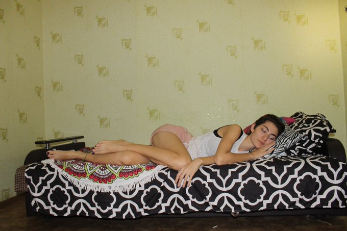 #barefoot #feet #footfetish https://t.co/8ApoyY95dV<a href="/tag/barefoot"class="tags">#barefoot</a><a href="/tag/feet"class="tags">#feet</a><a href="/tag/footfetish"class="tags">#footfetish</a>