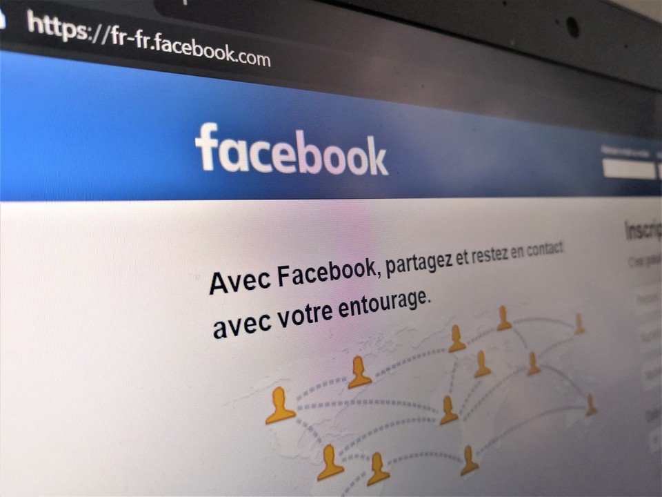 techsoft_web's tweet image. Facebook pourrait bientôt vous demander un selfie pour vérifier que vous n&apos;êtes pas un robot
