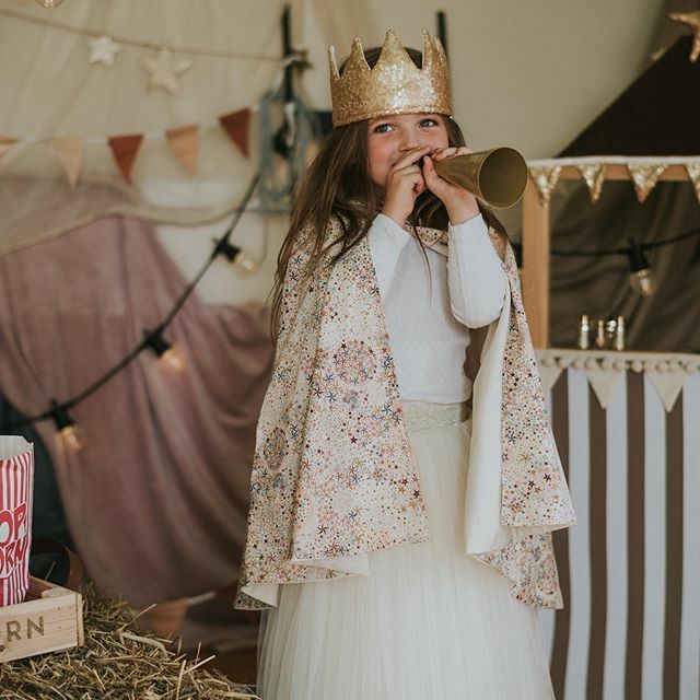 Tonight is our final drop of the A/W season! 🎉
.
.
Doors open at 9pm Friday 8th November over on our website, and we can’t wait to see you over there! Anyone have their list ready? 🌲🌟❤️ #fableheart #artisanmade #handmadegifting #madeinireland ift.tt/32vyfnc