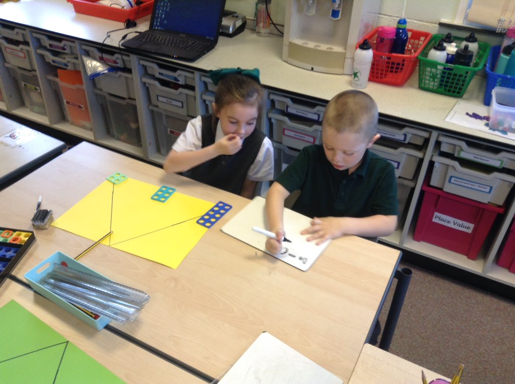 springwoodyear3's tweet photo. The Pandas are learning about fact families #swmaths # https://t.co/z3ZNpZSX8U