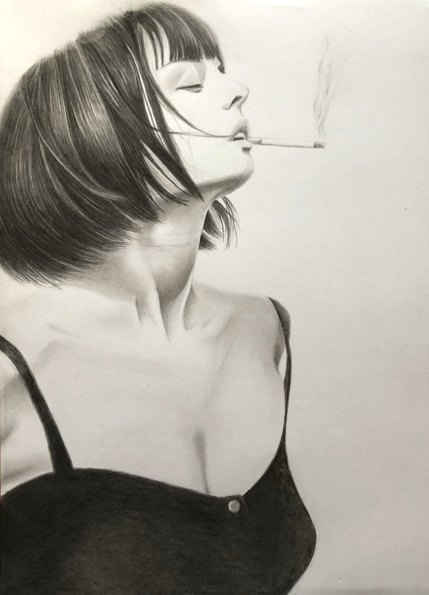 モリシン בטוויטר タバコを吸う女性 この絵upするか迷いました なぜなら せっかくいい感じで描いてたのに髪を描いてるときに紙がエグれたんです 描き終えた嬉しさとエグれてる悲しみの狭間の金曜日です 鉛筆画 タバコ 女性 絵 Illustration Sketch