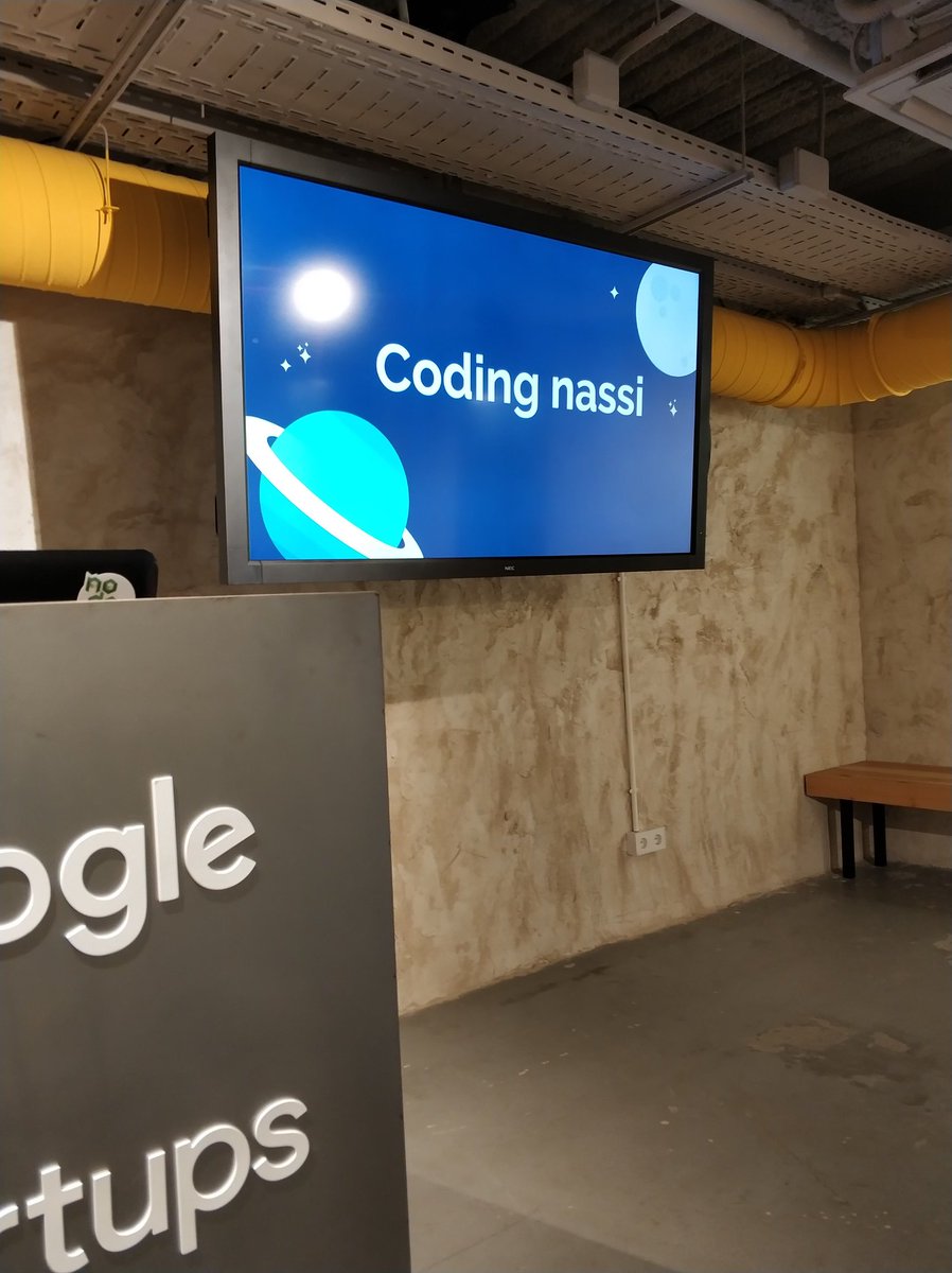 srojasz87's tweet image. A punto de empezar la primera demo de @Adalab_Digital, tenemos una pregunta para vosotros: ¿qué sueños os quedan por cumplir? Contádnoslos utilizando los hashtag #codingnassi #NessiLovers Si estáis en el campus, ¡habrá premio!