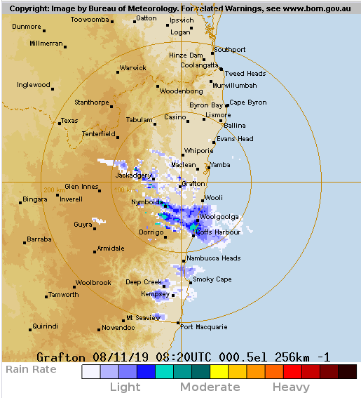 BOM_NSW's tweet photo. #Smoke from #nswfires in the northeast is not just visible on satellite imagery but also on the radar. Radar signals can't discriminate between water droplets and smoke particles. Want to know more on how radars work head to https://t.co/kFDnCX1o9i https://t.co/eNsAxzo6Nc