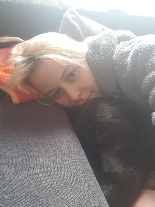 Kein bock aufzustehen 😅 Knuddel lieber mit meiner s&uuml;&szlig;e ❤️ 😍    | #Twitch #gamergirl #girl #blond #teen<a href="/tag/dog"class="tags"><span>#dog</span></a><a href="/tag/girl"class="tags"><span>#girl</span></a><a href="/tag/blond"class="tags"><span>#blond</span></a><a href="/tag/live"class="tags"><span>#live</span></a><a href="/tag/teen"class="tags"><span>#teen</span></a><a href="/tag/games"class="tags"><span>#games</span></a><a href="/tag/game"class="tags"><span>#game</span></a><a href="/tag/gamergirl"class="tags"><span>#gamergirl</span></a>