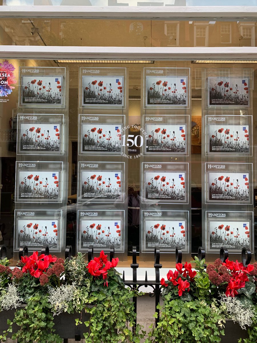 Hamptons Sloane Sq tweet media