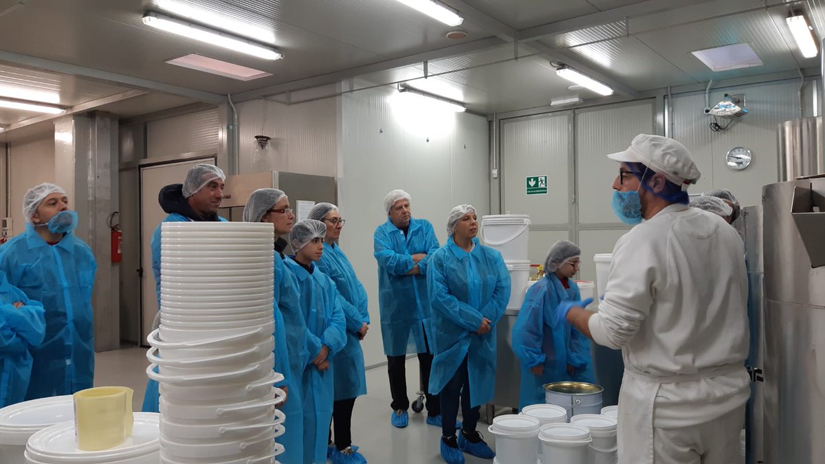 FabbricheAperte's tweet image. #PFA19: Paste, creme di nocciole e pistacchi, olii di pinoli, mandorle, e armellina... da vedere e assaggiare! Le visite da @ParianiLab proseguono! ✨
@regionepiemonte #piemontefabbricheaperte #pfa #fabbriche #alimentare #piemonte #industry #technology #food