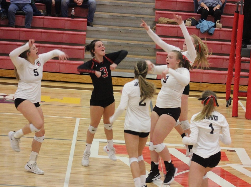vandy_athletics's tweet photo. More great pictures from last night's district championship. https://t.co/6MRmnlhblA