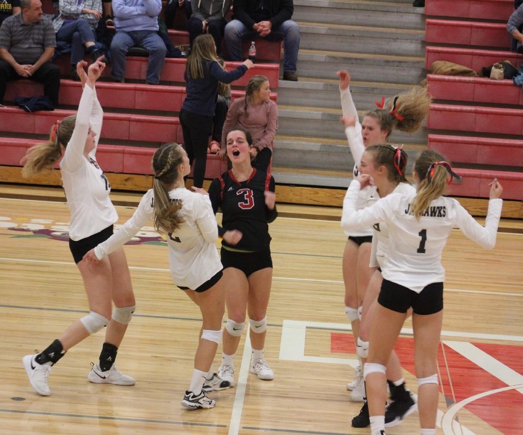 vandy_athletics's tweet photo. More great pictures from last night's district championship. https://t.co/6MRmnlhblA