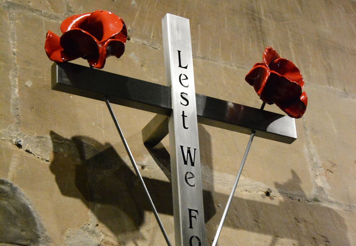 StEdburghas's tweet image. Services Sunday 10th November
8.30 am Holy Communion 
10.30 am Remembrance Day Service
6.30 pm NO SERVICE